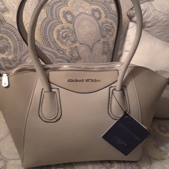 Adrienne Vittadini bag - Picture 1 of 3